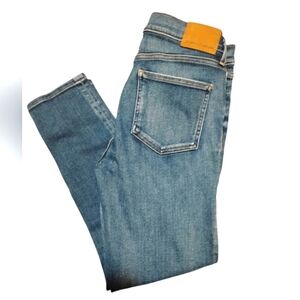 Aritzia Denim Forum | The Nico Mid Rise Skinny Crop | Woman's Jean |  Size 30